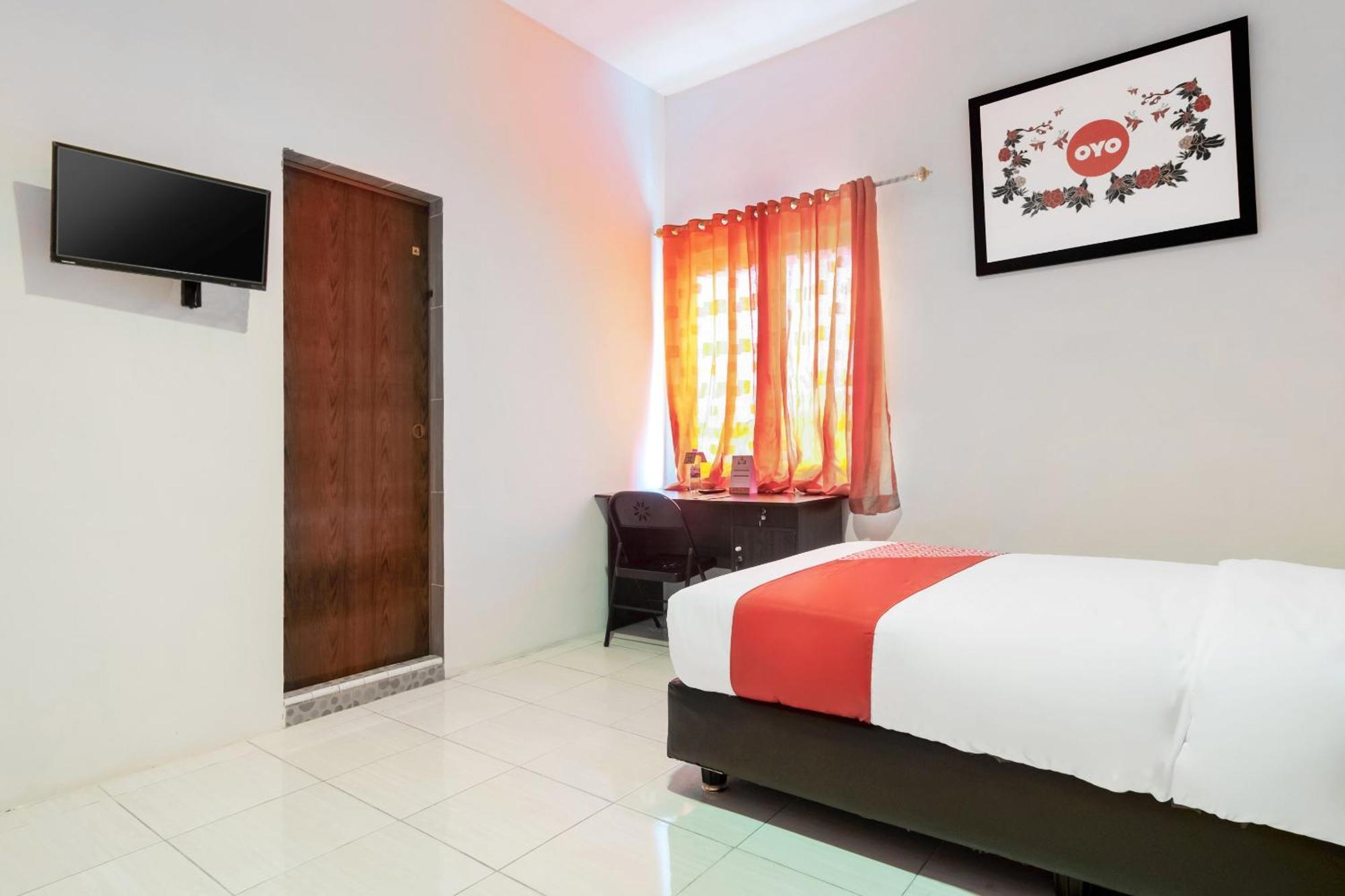 Oyo 622 Bakti Homestay Medan Exterior foto