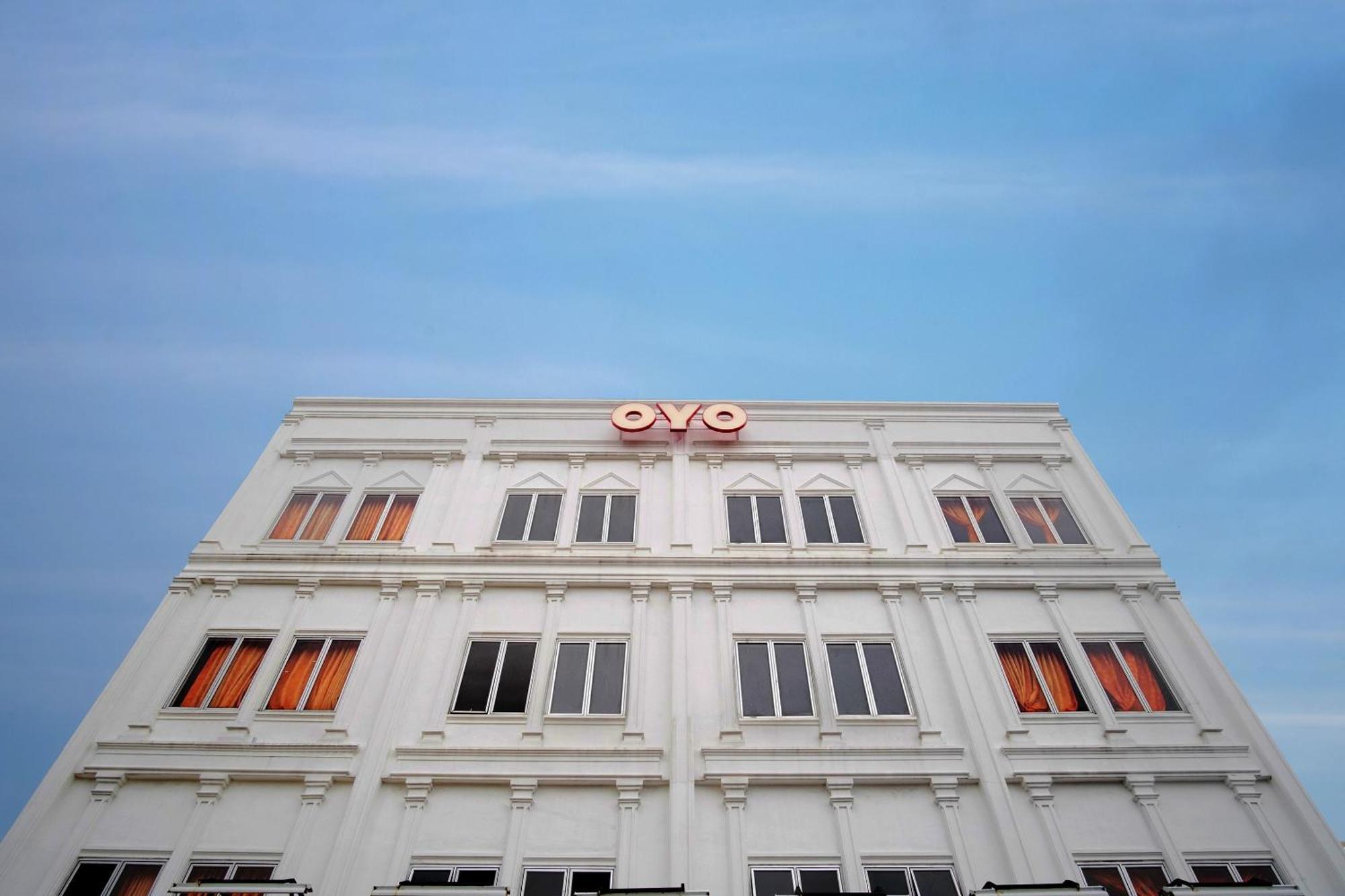 Oyo 622 Bakti Homestay Medan Exterior foto